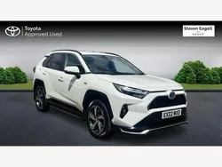 White Used 2022 Toyota RAV4 Hybrid Design SUV | £30,400 (Fair price)