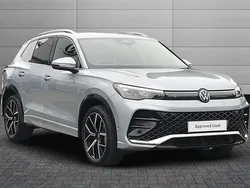 Oyster silver Used 2025 VW Tiguan R-line SUV | £37,995 (Expensive)