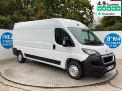 White Used 2023 Peugeot Boxer Premium Van | £16,995 (Fair price)
