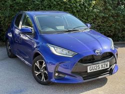 Blue Used 2025 Toyota Yaris Hybrid Design Hatchback | £21,499 (Fair price)
