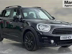 Black Used 2018 Mini Cooper Countryman Classic SUV | £14,027 (Fair price)