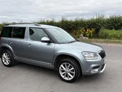 Grey Used 2016 Skoda Yeti SE SUV | £9,550 (Fair price)