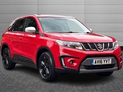 Bright red Used 2016 Suzuki Vitara SUV | £8,795 (Fair price)