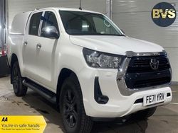 White Used 2021 Toyota HiLux Pickup | £27,180 (Expensive)