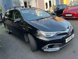 Black Used 2016 Toyota Auris Hybrid Estate | £10,888 (Fair price)