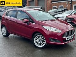 Red Used 2015 Ford Fiesta Titanium Hatchback | £5,995 (Fair price)