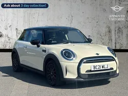 White Used 2021 Mini Cooper Classic Hatchback | £14,399 (Fair price)