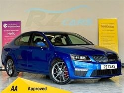 Blue Used 2016 Skoda Octavia vRS Hatchback | £12,495 (Good price)