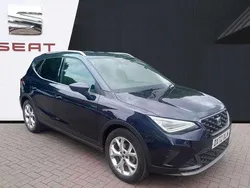Blue Used 2022 Seat Arona FR SUV | £14,000 (Fair price)