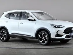 White Used 2023 MG HS SE SUV | £16,298 (Fair price)