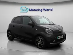 Black Used 2022 Smart ForFour Electric Drive Exclusive Hatchback | £9,100 (Fair price)