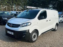 White Used 2022 Vauxhall Vivaro S Van | £13,000 (Good price)