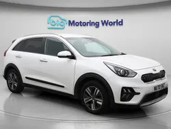White Used 2020 Kia Niro 2 SUV | £14,700 (Fair price)