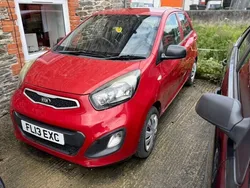Red Used 2013 Kia Picanto 2 Hatchback | £2,995 (A bit pricey)
