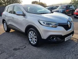 Silver Used 2016 Renault Kadjar Dynamique SUV | £6,995 (Fair price)