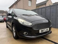 Black Used 2017 Ford S-MAX Titanium MPV | £10,995 (Fair price)