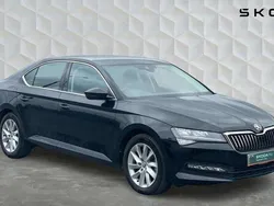 Black Used 2024 Skoda Superb SE Hatchback | £22,500 (Fair price)