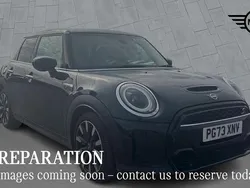 Black Used 2023 Mini Cooper S Exclusive Hatchback | £24,187 (Fair price)