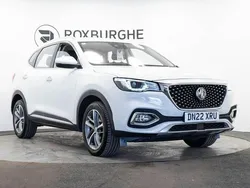 White Used 2022 MG HS Excite SUV | £13,940 (Fair price)
