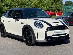 White Used 2022 Mini Cooper S Exclusive Hatchback | £20,990 (Fair price)