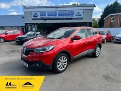 Red Used 2017 Renault Kadjar Dynamique SUV | £5,995 (Good price)