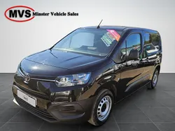 Black Used 2022 Toyota Proace Active Van | £11,495 (Fair price)
