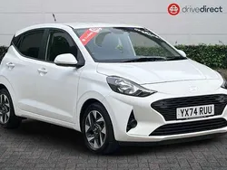 Special solid paint atlas white Used 2024 Hyundai i10 Advanced Hatchback | £12,796 (Fair price)