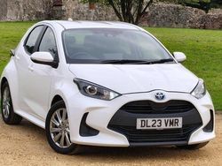 Used 2025 Toyota Yaris Hybrid Hatchback | £17,605 (Super price)