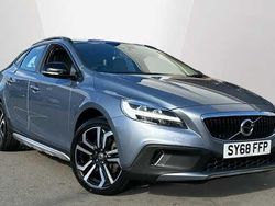 Used 2019 Volvo V40 CC Pro Estate | £13,395 (Fair price)