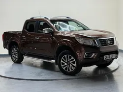 Bronze Used 2016 Nissan Navara Tekna Pickup | £10,500 (Fair price)