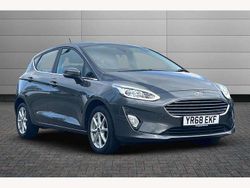 Grey Used 2018 Ford Fiesta Zetec Hatchback | £9,595 (Fair price)