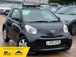 Black Used 2009 Toyota iQ Hatchback | £2,975 (Good price)