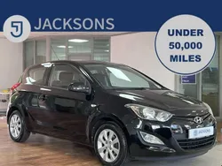 Black Used 2014 Hyundai i20 Active Hatchback | £4,740 (Fair price)