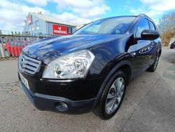 Black Used 2009 Nissan Qashqai +2 Tekna SUV | £4,495 (A bit pricey)