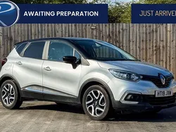 Silver/black Used 2019 Renault Captur Iconic SUV | £10,695 (Fair price)