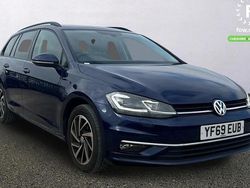 Blue Used 2019 VW Golf VII Edition Estate | £13,399 (Fair price)