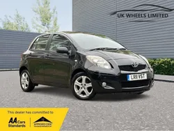 Black Used 2011 Toyota Yaris Hatchback | £4,690 (Fair price)