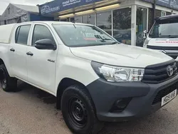 White Used 2019 Toyota HiLux Active Pickup | £14,995 (Fair price)
