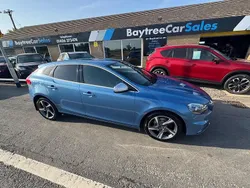 Blue Used 2016 Volvo V40 R-Design Estate | £6,695 (Good price)
