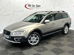 Gold Used 2015 Volvo XC70 SE Lux SUV | £14,299 (Fair price)