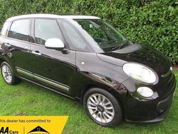 Black Used 2013 Fiat 500L Lounge MPV | £3,999 (Fair price)