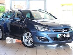 Black Used 2013 Vauxhall Astra SRi Estate | £2,500 (Super price)