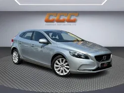 Silver Used 2016 Volvo V40 SE Lux Estate | £7,850 (Good price)