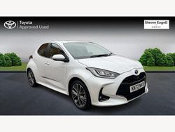 White Used 2022 Toyota Yaris Hybrid Hatchback | £20,359 (A bit pricey)