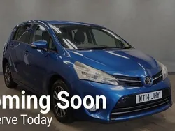 Blue Used 2014 Toyota Verso MPV | £5,495 (Fair price)