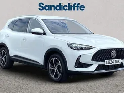 Solid white pearl Used 2023 MG HS Trophy SUV | £16,319 (Fair price)