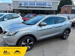 Silver Used 2015 Nissan Qashqai N-TEC SUV | £5,995 (Expensive)