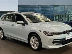Crystal ice blue metallic Used 2025 VW Golf VIII Life Estate | £24,250 (Fair price)
