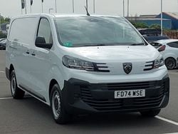 White Used 2024 Peugeot Expert Van | £18,698 (Fair price)