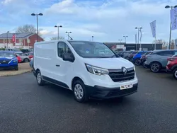 White Used 2022 Renault Trafic Business Van | £17,034 (Fair price)